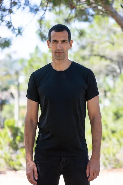 jealous-45yo-husband-fearing-younger-rival